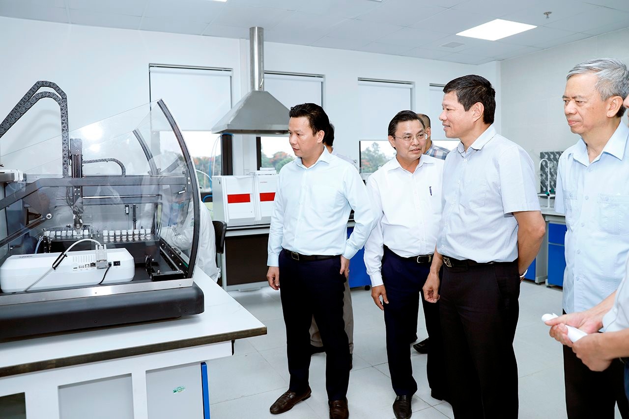 Khánh thành Trung tâm tích hợp, xử lý thông tin môi trường