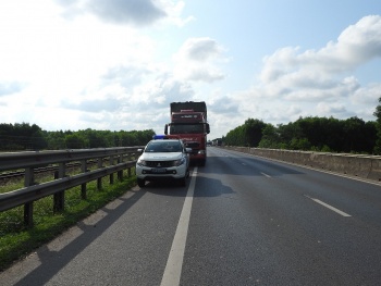 quang tri phong canh sat giao thong kien quyet xu ly xe qua kho qua tai