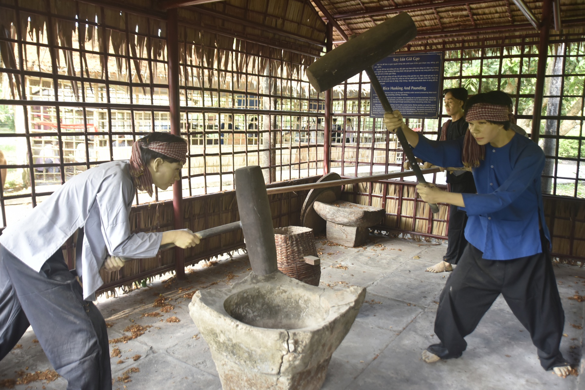 Về thăm nơi yên nghỉ của thân sinh Chủ tịch Hồ Chí Minh