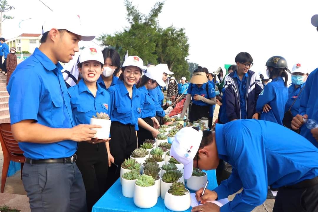 200 đoàn viên tham gia Chương trình 