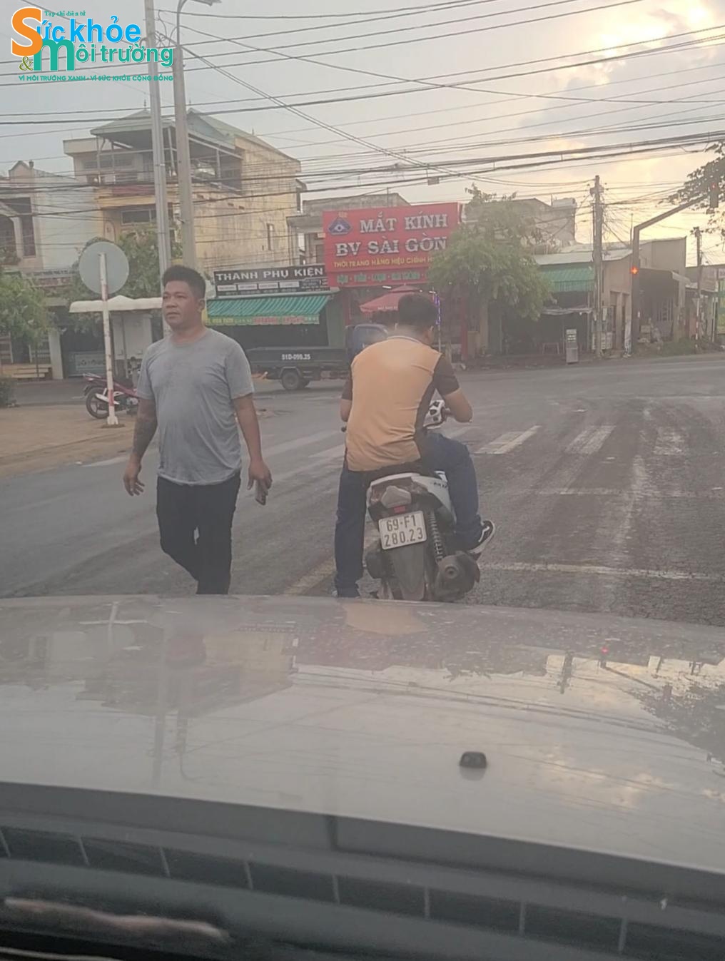 Đồng Nai: Nhân viên nhà máy xử lý chất thải cản trở, đe dọa phóng viên Đồng Nai: Nhân viên nhà máy xử lý chất thải cản trở, đe dọa phóng viên