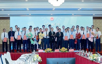 phe duyet quy hoach vung bac trung bo va duyen hai mien trung thoi ky 2021 2030 tam nhin den nam 2050