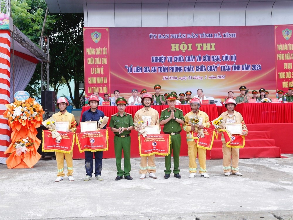 Hà Tĩnh: Hội thi nghiệp vụ phòng cháy chữa cháy và cứu nạn, cứu hộ