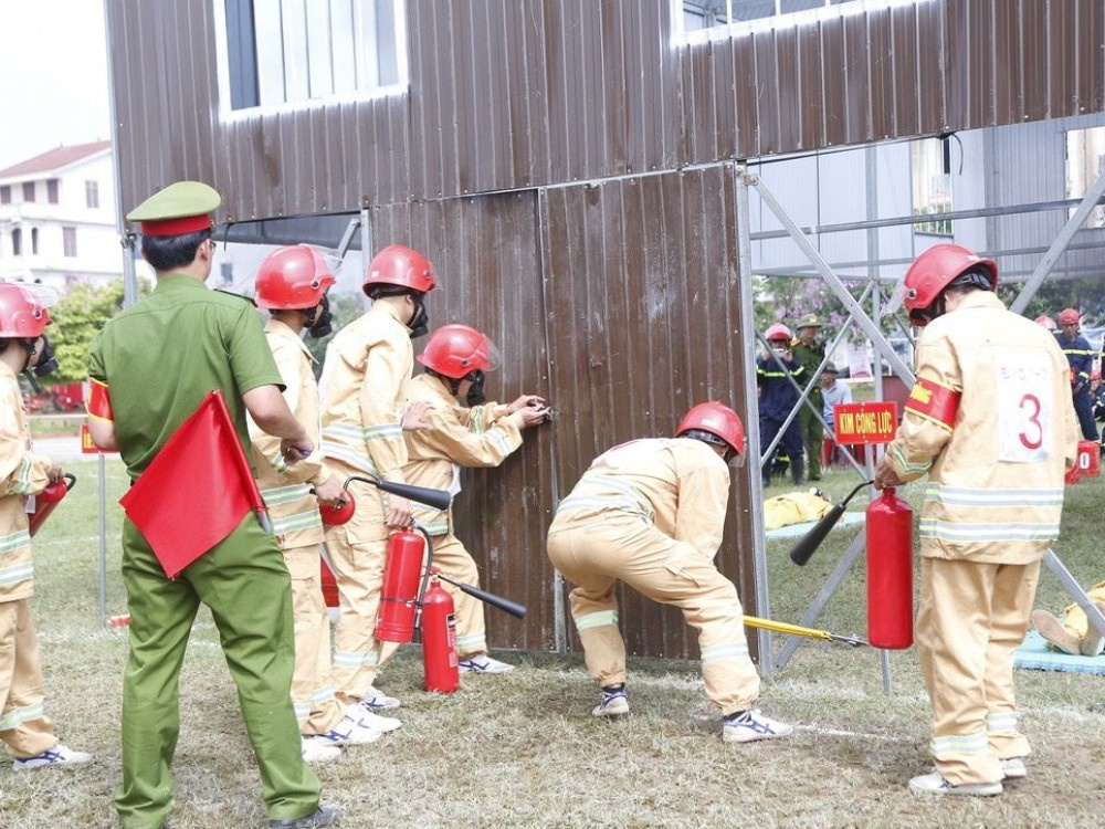 Hà Tĩnh: Hội thi nghiệp vụ phòng cháy chữa cháy và cứu nạn, cứu hộ