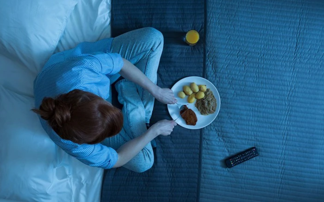 Chứng cuồng ăn vô độ tâm thần ảnh hưởng đến khoảng 1,6% trẻ vị thành niên nữ và phụ nữ trẻ.