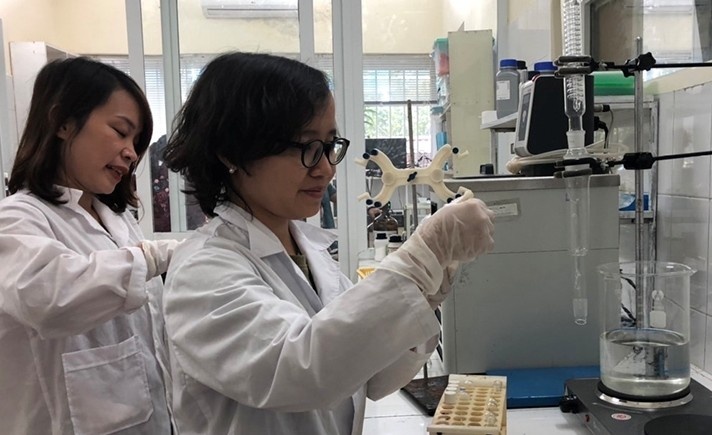 TS. Nguyễn Thị Ngoan chủ của nhiều sản phẩm nano thực phẩm TS. Nguyễn Thị Ngoan chủ của nhiều sản phẩm nano thực phẩm