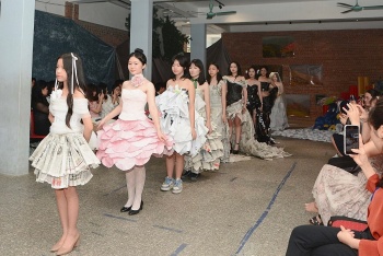 thi thiet ke thoi trang tai che nang cao nhan thuc bao ve moi truong