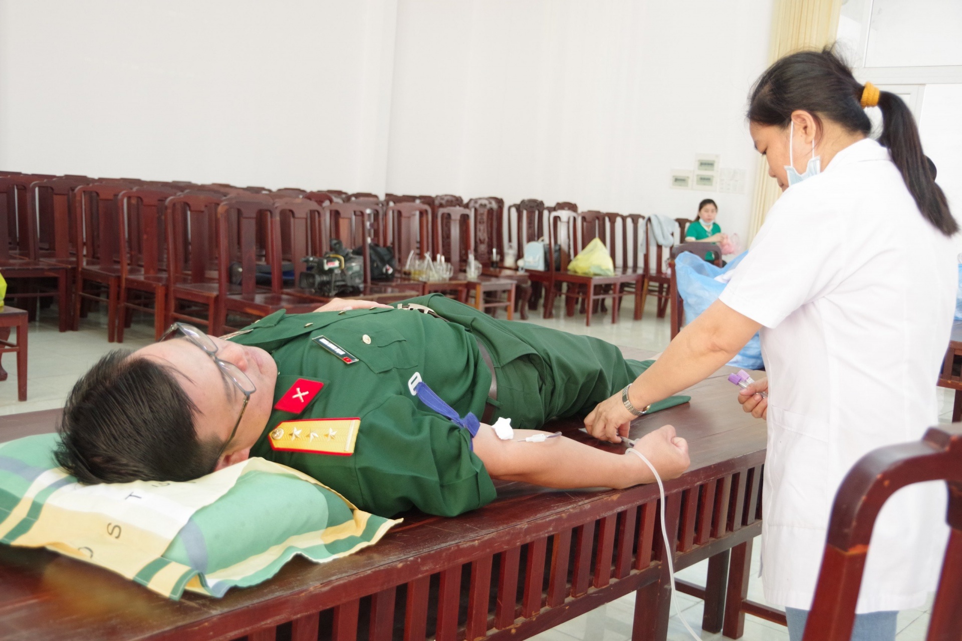 Bộ đội tỉnh Kiên Giang hiến hơn 60 đơn vị máu