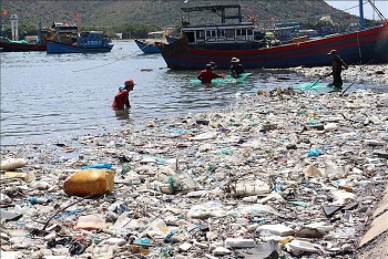 giam thieu rac thai nhua huong toi du lich ben vung