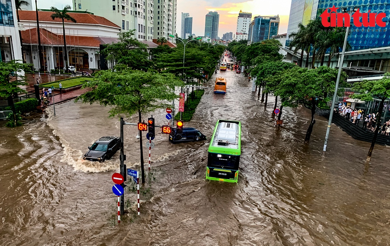 Giải quyết nhức nhối ngập úng đô thị Giải quyết nhức nhối ngập úng đô thị