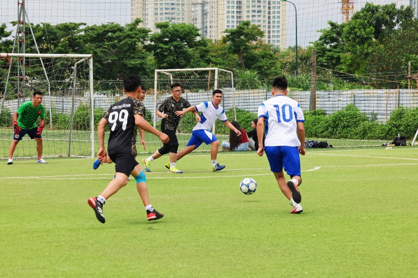 Ciputra Hà Nội giao lưu bóng đá chào mừng ngày báo chí cách mạng Việt Nam Ciputra Hà Nội giao lưu bóng đá chào mừng ngày báo chí cách mạng Việt Nam