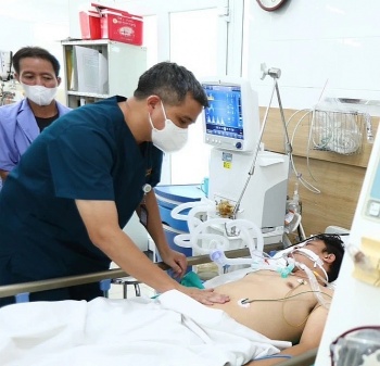 tap doan siemens healthcare trao doi ve ho tro y te vung dong bang song cuu long