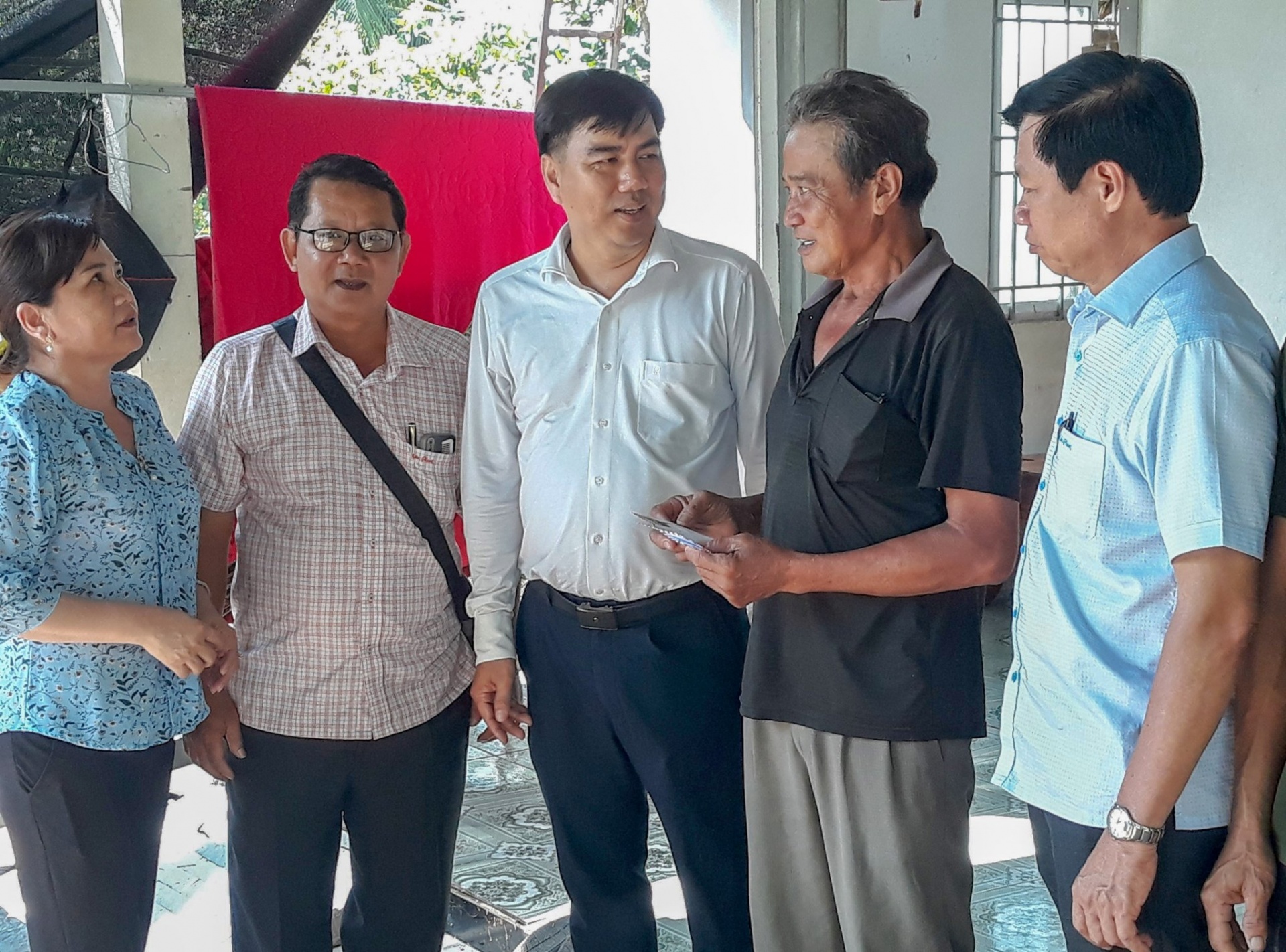 Cần Thơ: Mưa giông làm một người tử vong và 41 căn nhà sập, tốc mái