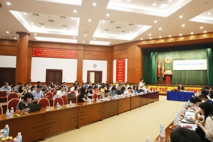 Bộ Tài chính tổ chức họp báo thường kỳ quý II năm 2024