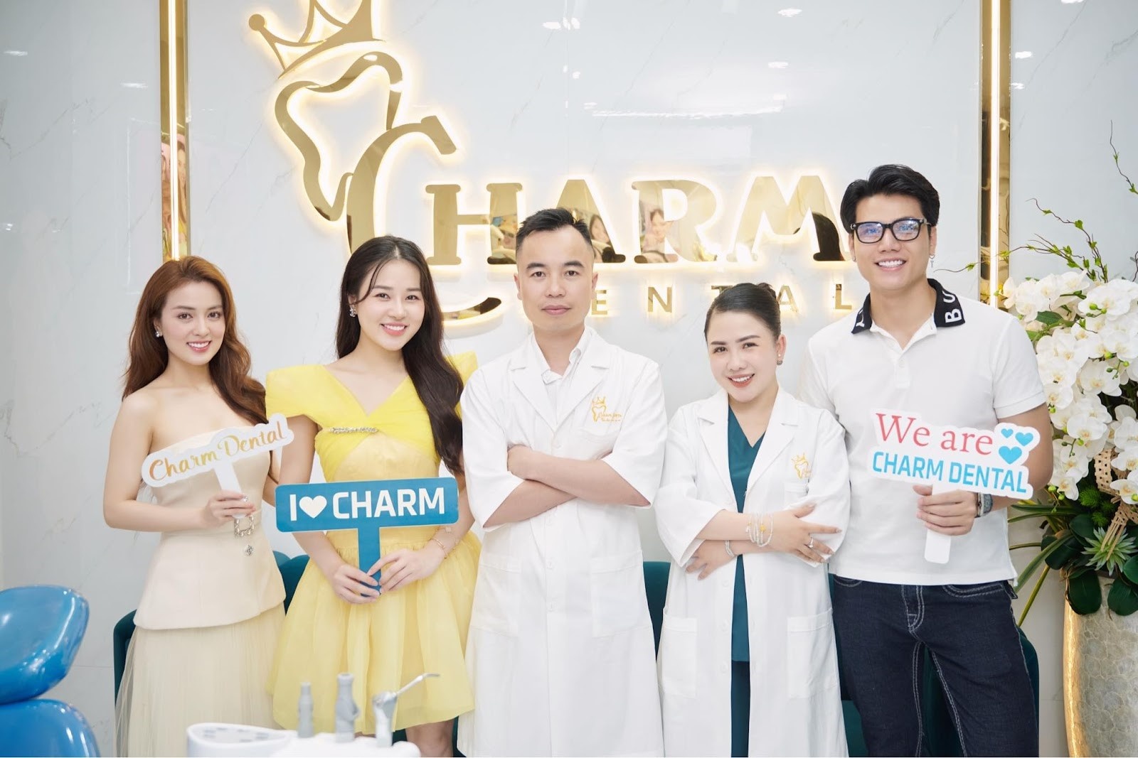 CEO Đỗ Thuý Hằng: Giải mã về sức hút nha khoa thẩm mỹ và yếu tố phong thuỷ CEO Đỗ Thuý Hằng: Giải mã về sức hút nha khoa thẩm mỹ và yếu tố phong thuỷ