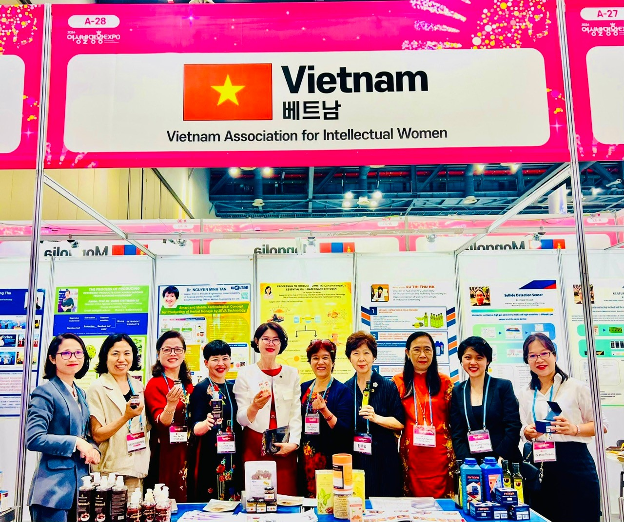 Triển lãm Quốc tế về Sáng chế của phụ nữ (KIWIE 2024) tại Hàn Quốc: Tài sản trí tuệ của nữ sáng chế Việt Nam tỏa sáng