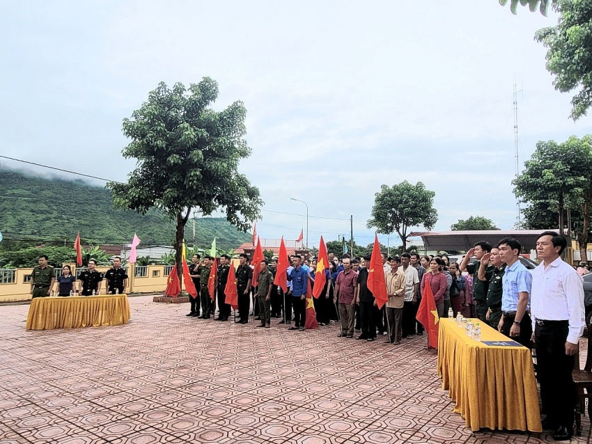 Bộ đội Biên phòng và nhân dân phát động hưởng ứng “Ngày toàn dân phòng, chống ma túy - 26/6”