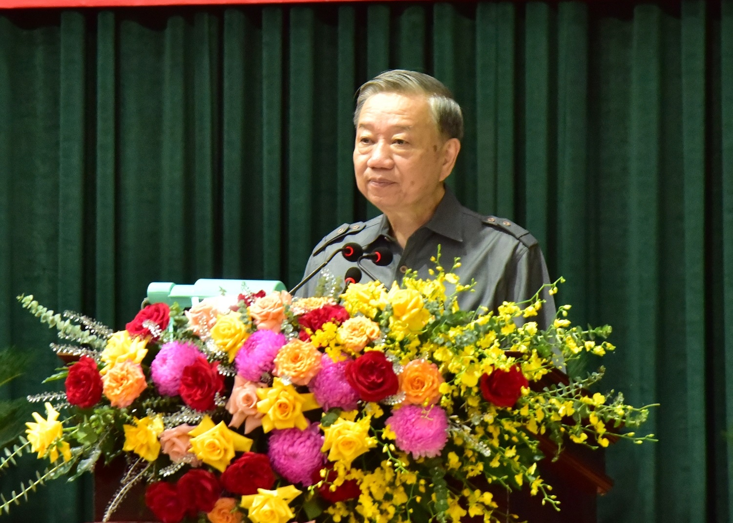 Chủ tịch nước Tô Lâm thăm và làm việc tại Lữ đoàn Công binh 25 (Quân khu 9)