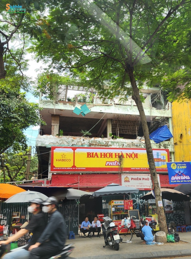 Bất chấp lệnh đình chỉ nhà hàng 173 Thái Hà “mở chui” đón khách Bất chấp lệnh đình chỉ nhà hàng 173 Thái Hà “mở chui” đón khách