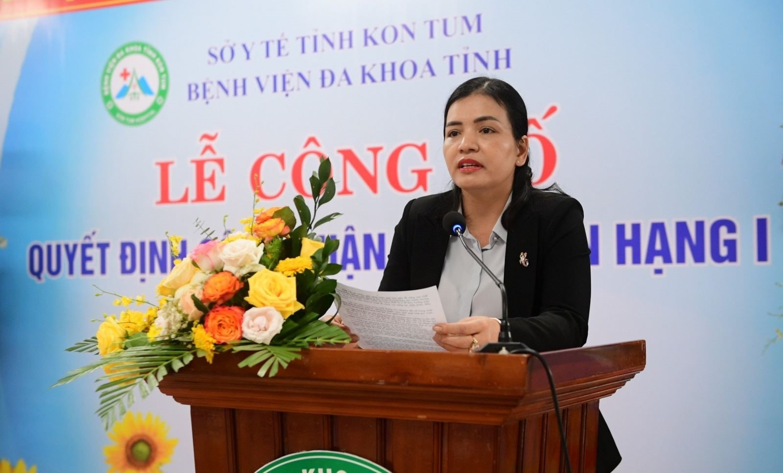 Bà Y Ngọc - Ủy viên Ban Thường vụ Tỉnh ủy, Phó Chủ tịch UBND tỉnh phát biểu tại buổi lễ. Bà Y Ngọc - Ủy viên Ban Thường vụ Tỉnh ủy, Phó Chủ tịch UBND tỉnh phát biểu tại buổi lễ.