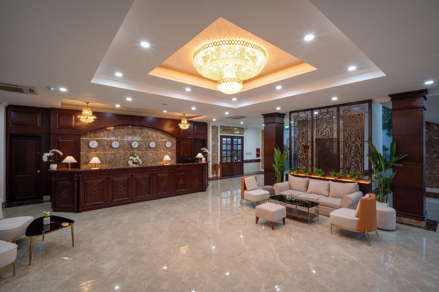 Khách sạn The HUB Sài Gòn - 66 Phổ Quang, Phường 2, Quận Tân Bình, Thành Phố Hồ Chí Minh. Khách sạn The HUB Sài Gòn - 66 Phổ Quang, Phường 2, Quận Tân Bình, Thành Phố Hồ Chí Minh.