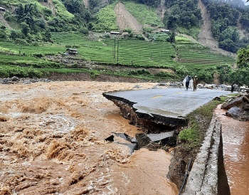 tinh trang mua lu va sat lo kha nghiem trong o dien bien va bac can