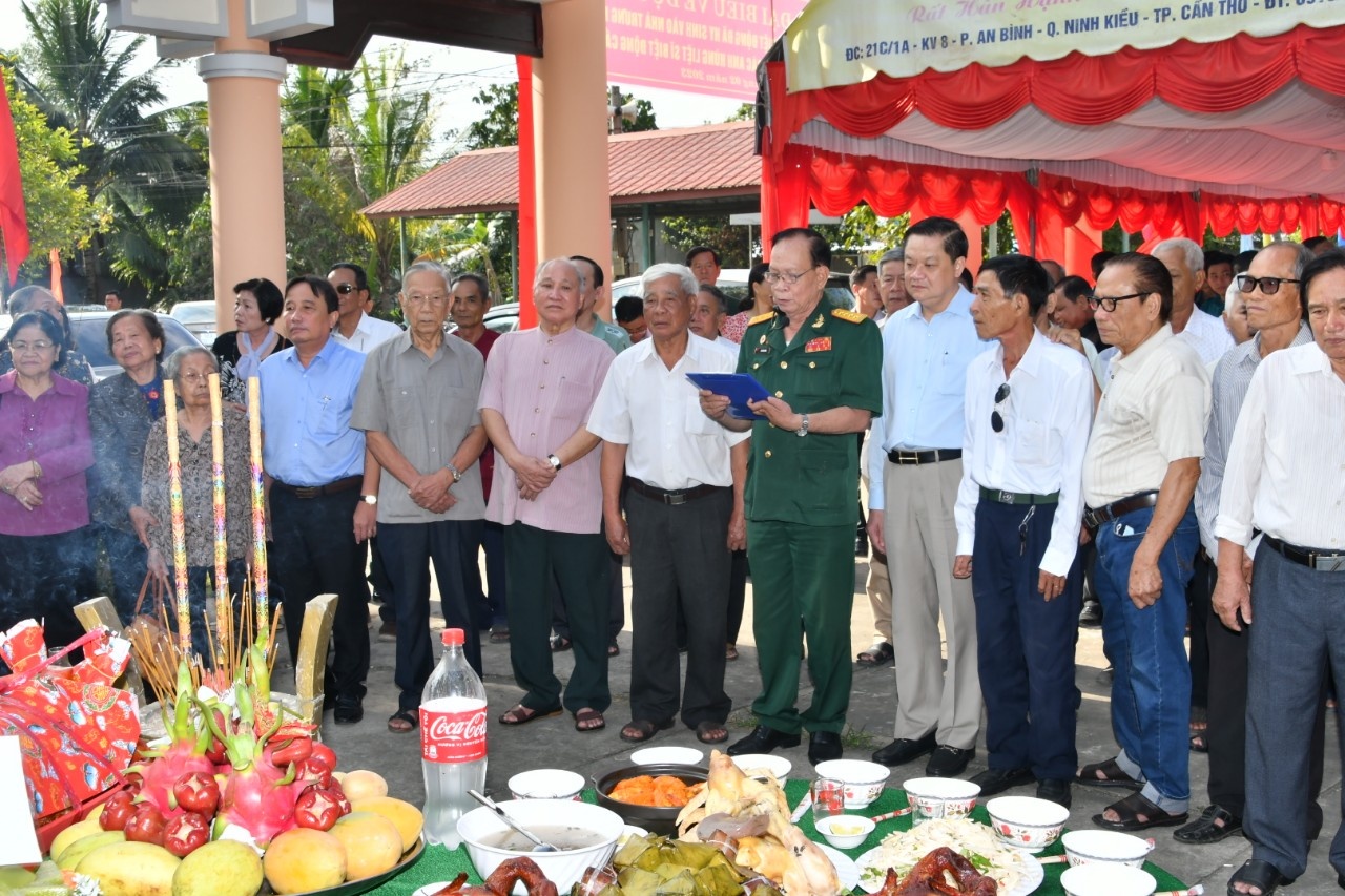 Thương binh Võ Tấn Dũng làm nhiều việc nghĩa