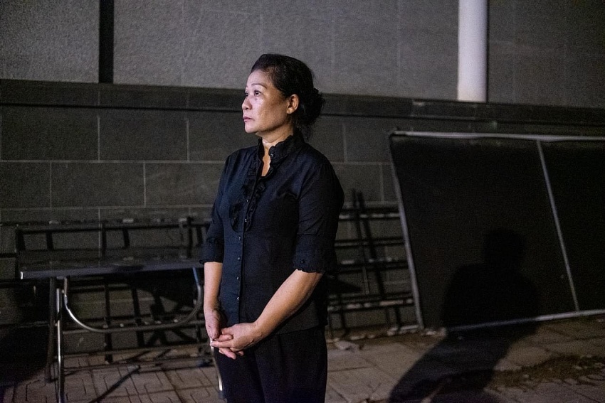 Hàng ngàn, hàng vạn người dân thành kính vào viếng Tổng Bí Thư Nguyễn Phú Trọng