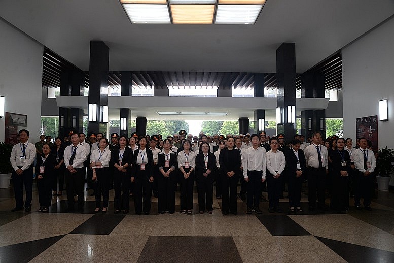 TỔNG THUẬT: LỄ TRUY ĐIỆU VÀ LỄ AN TÁNG TỔNG BÍ THƯ NGUYỄN PHÚ TRỌNG