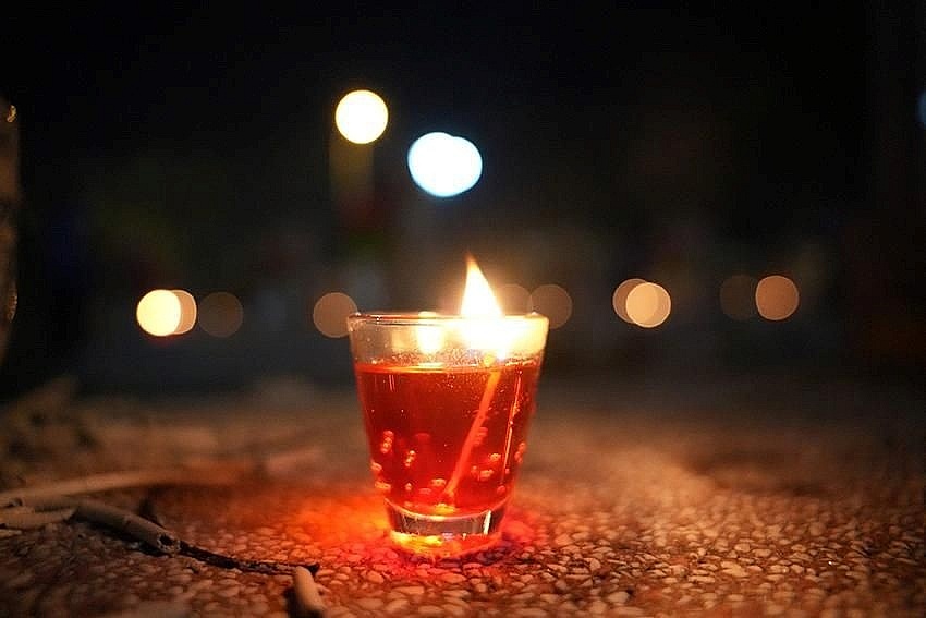 Hà Tĩnh: Các địa phương thắp nến tri ân tưởng nhớ các anh hùng liệt sĩ Hà Tĩnh: Các địa phương thắp nến tri ân tưởng nhớ các anh hùng liệt sĩ