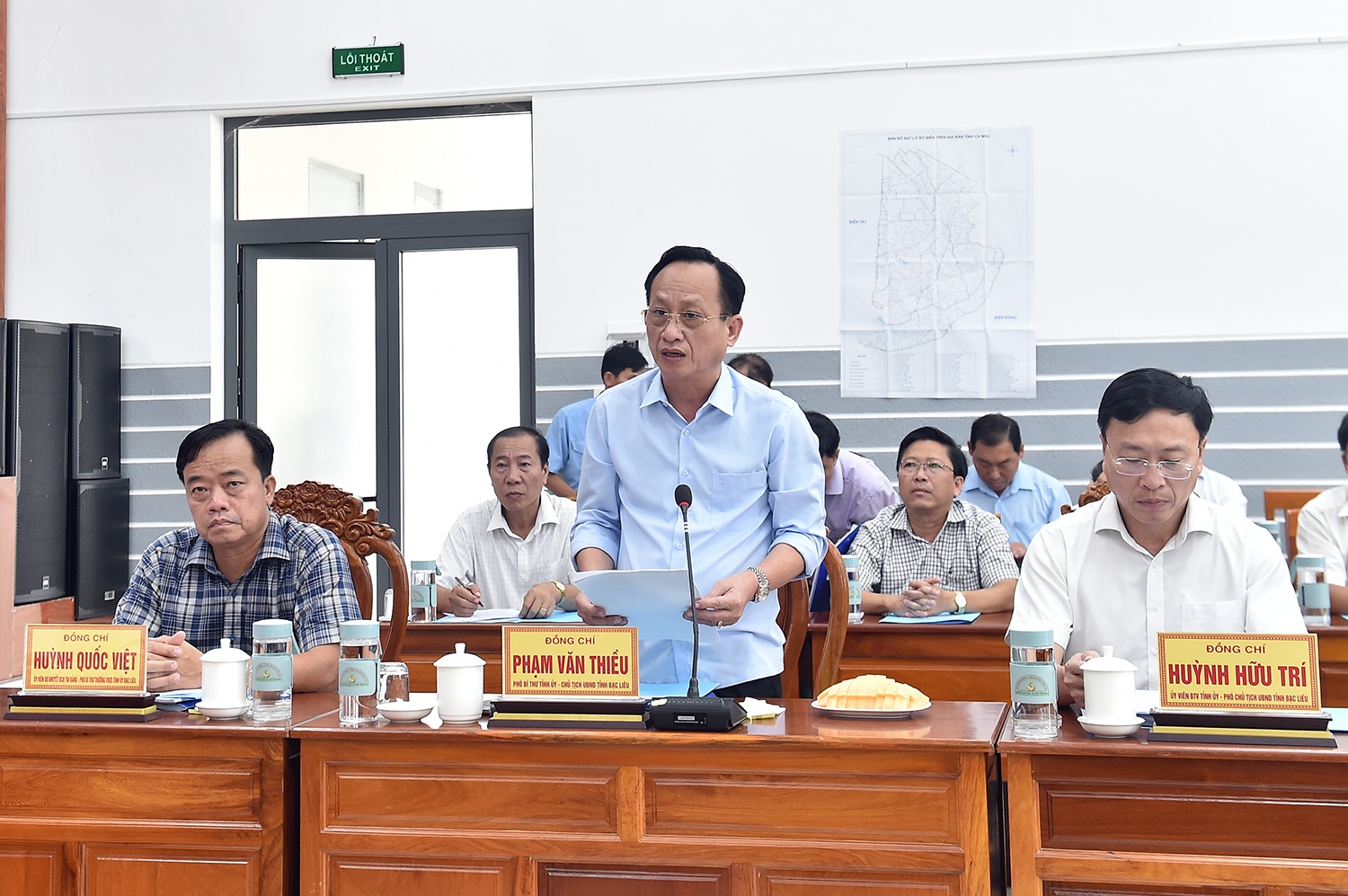Chủ tịch UBND tỉnh Bạc Liêu Phạm Văn Thiều phát biểu tại cuộc họp - Ảnh: VGP/Hải Minh