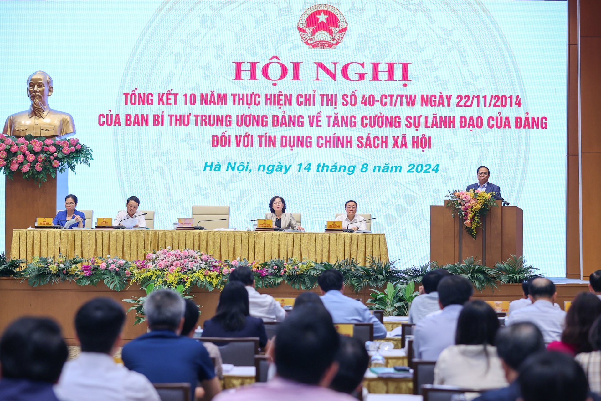 Thủ tướng yêu cầu Ngân hàng Chính sách xã hội tập trung ưu tiên nguồn vốn cho đồng bào dân tộc thiểu số miền núi, vùng đặc biệt khó khăn, vùng sâu, vùng xa, biên giới, hải đảo - Ảnh: VGP/Nhật Bắc Thủ tướng yêu cầu Ngân hàng Chính sách xã hội tập trung ưu tiên nguồn vốn cho đồng bào dân tộc thiểu số miền núi, vùng đặc biệt khó khăn, vùng sâu, vùng xa, biên giới, hải đảo - Ảnh: VGP/Nhật Bắc