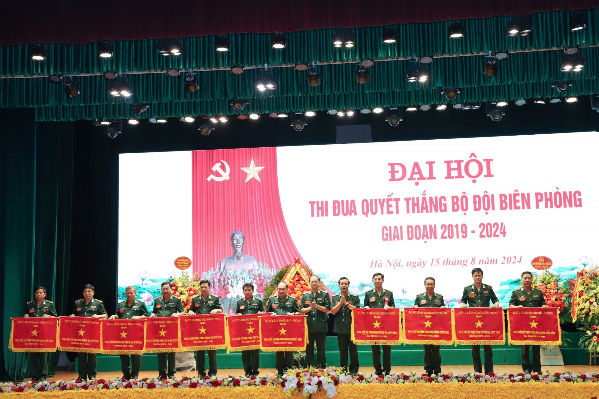 Bộ đội Biên phòng Cà Mau được Chính phủ tặng Cờ Thi đua