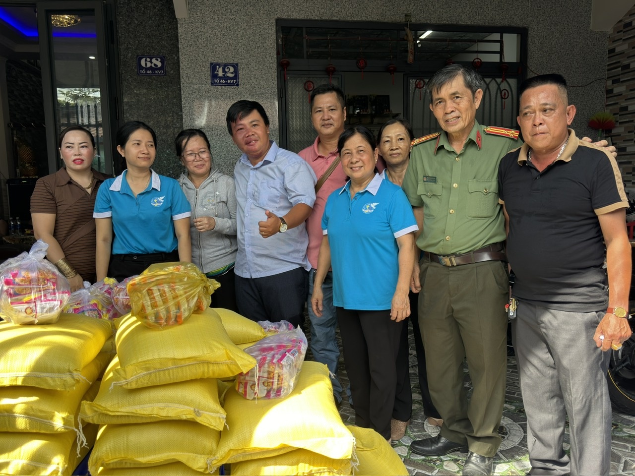 Người miền Tây mở lòng mùa Vu lan Người miền Tây mở lòng mùa Vu lan