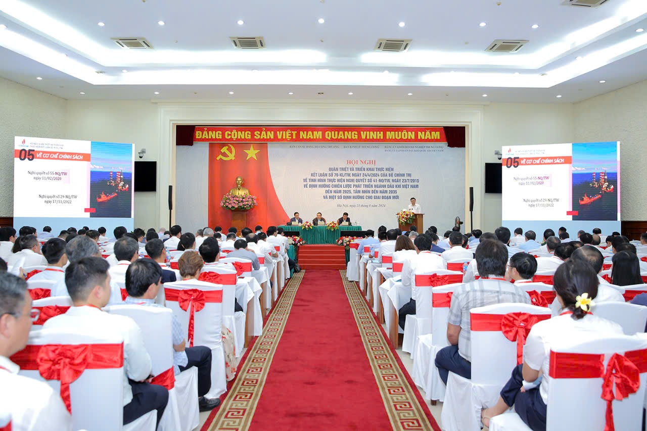 Petrovietnam tập trung triển khai các nhiệm vụ, giải pháp theo tinh thần của Kết luận số 76-KL/TW Petrovietnam tập trung triển khai các nhiệm vụ, giải pháp theo tinh thần của Kết luận số 76-KL/TW