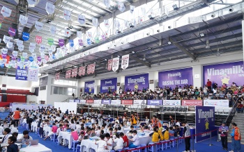 loat thu thach thu vi vinamilk danh cho cac tuyen thu robot nhi ve chu de bao ve moi truong