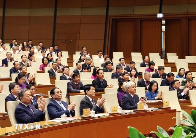 Các đồng chí Lãnh đạo Đảng, Nhà nước và đại biểu dự phiên khai mạc Kỳ họp bất thường lần thứ 8, Quốc hội khoá XV. (Ảnh: Thống Nhất/ TTXVN)