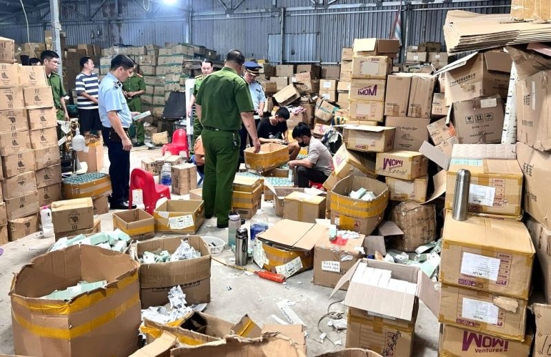Tăng cường kiểm soát hàng hóa vi phạm, ảnh hưởng đến sức khỏe
