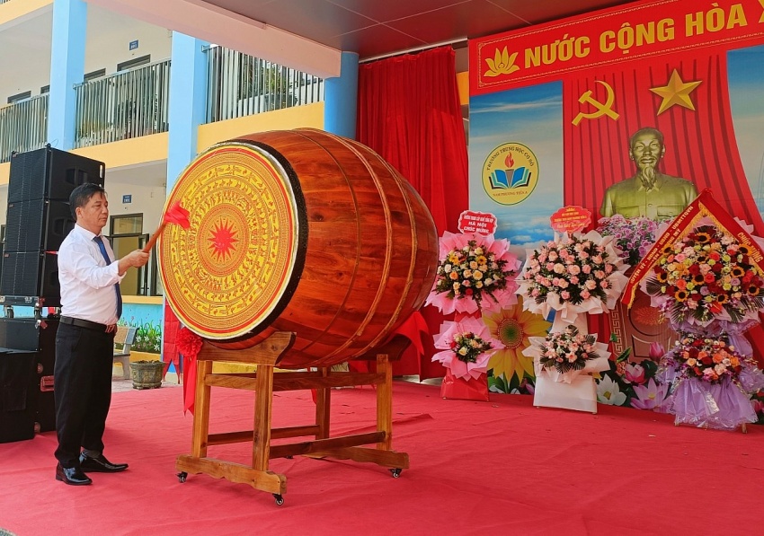 Hà Nội - Món quà ý nghĩa dành tặng học sinh nghèo ngày khai trường Hà Nội - Món quà ý nghĩa dành tặng học sinh nghèo ngày khai trường