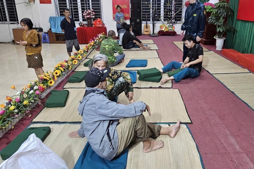 Hà Nội: Quận Hoàng Mai di dời nhiều hộ dân đến nơi tránh trú an toàn