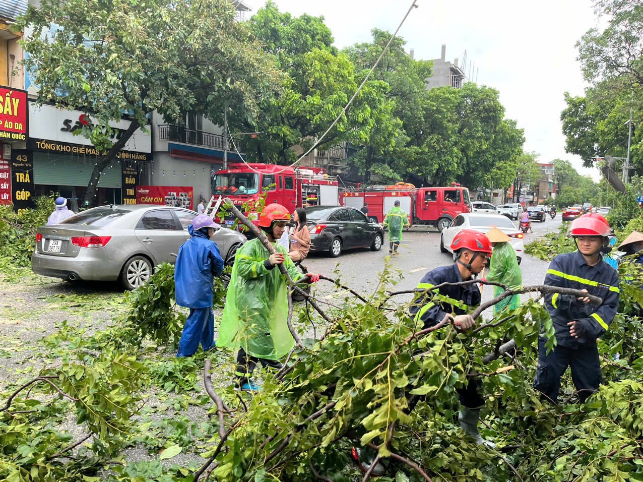 Bắc Ninh huy động tổng lực khắc phục hậu quả sau bão