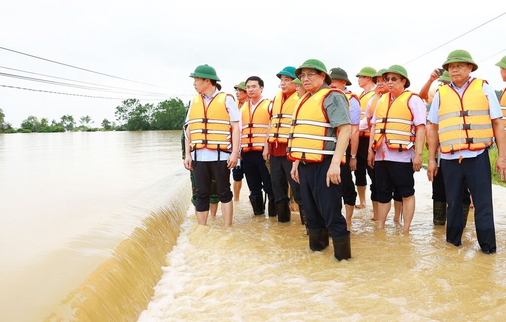 Thủ tướng trực tiếp đi chỉ đạo ứng phó, khắc phục lũ lụt tại Bắc Giang