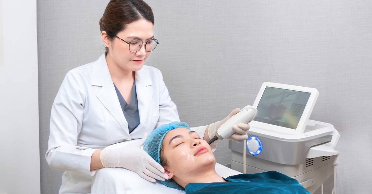 Bác sĩ Trà My giải bài toán “căng bóng da không xâm lấn” bằng công nghệ cao độc quyền Bác sĩ Trà My giải bài toán “căng bóng da không xâm lấn” bằng công nghệ cao độc quyền