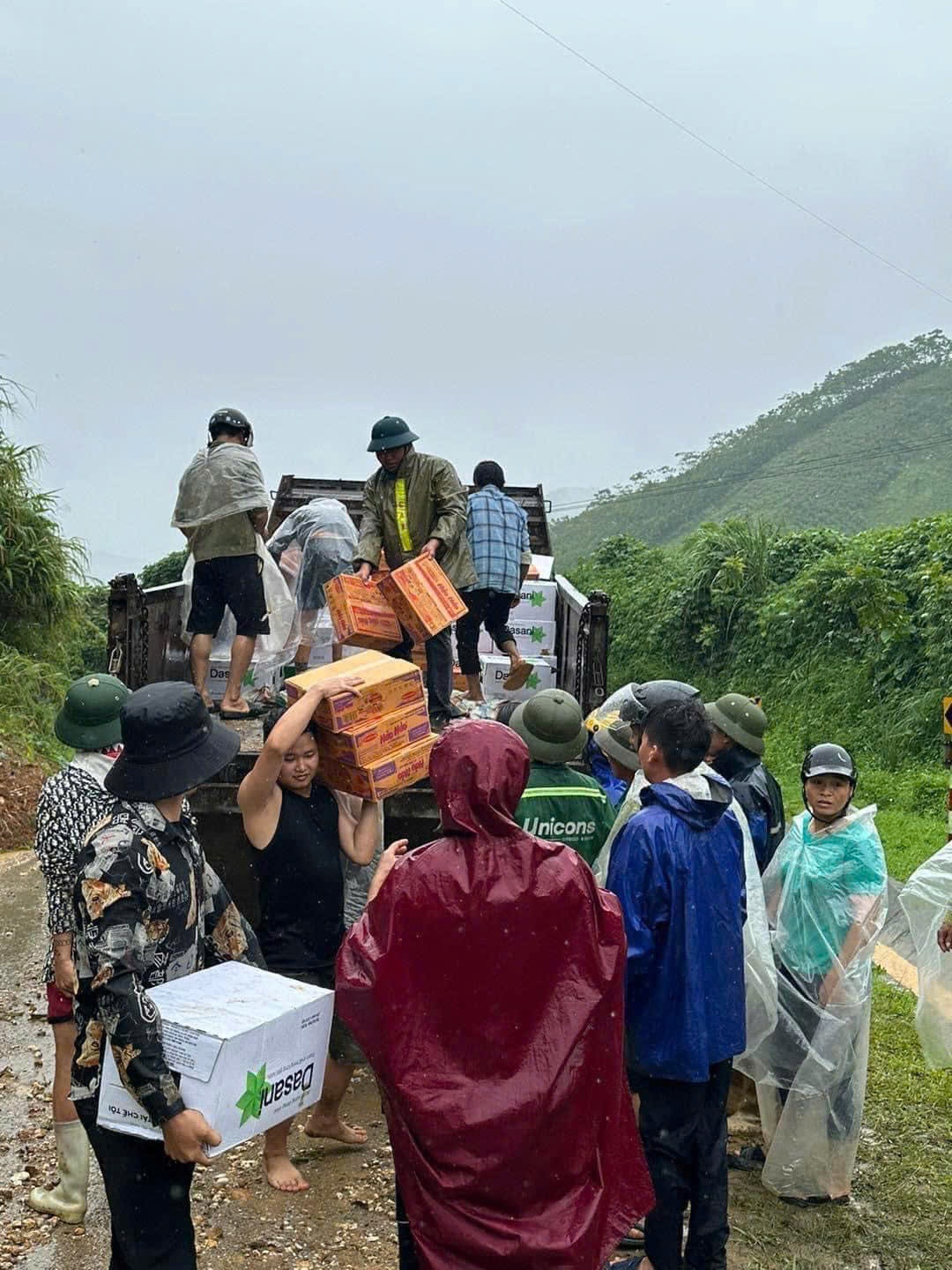 Thiêng liêng hai tiếng “đồng bào”