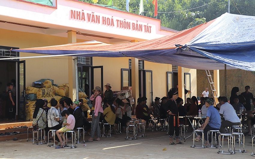 Yên Bái: Chủ tịch UBND tỉnh Trần Huy Tuấn chỉ đạo khắc phục sạt lở đất tại xã Châu Quế Hạ, huyện Văn Yên Yên Bái: Chủ tịch UBND tỉnh Trần Huy Tuấn chỉ đạo khắc phục sạt lở đất tại xã Châu Quế Hạ, huyện Văn Yên