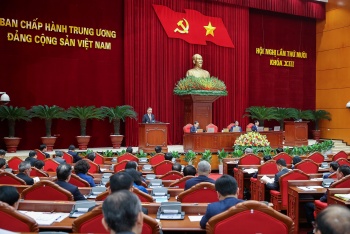 hoi nghi trung uong 10 khoa xiii nhung chuyen dong moi trong phuong thuc lanh dao cua dang