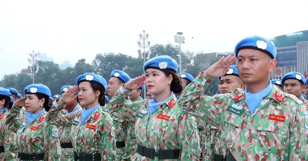 Bàn giao Bệnh viện dã chiến cấp 2 số 6 về Cục Gìn giữ hòa bình Việt Nam