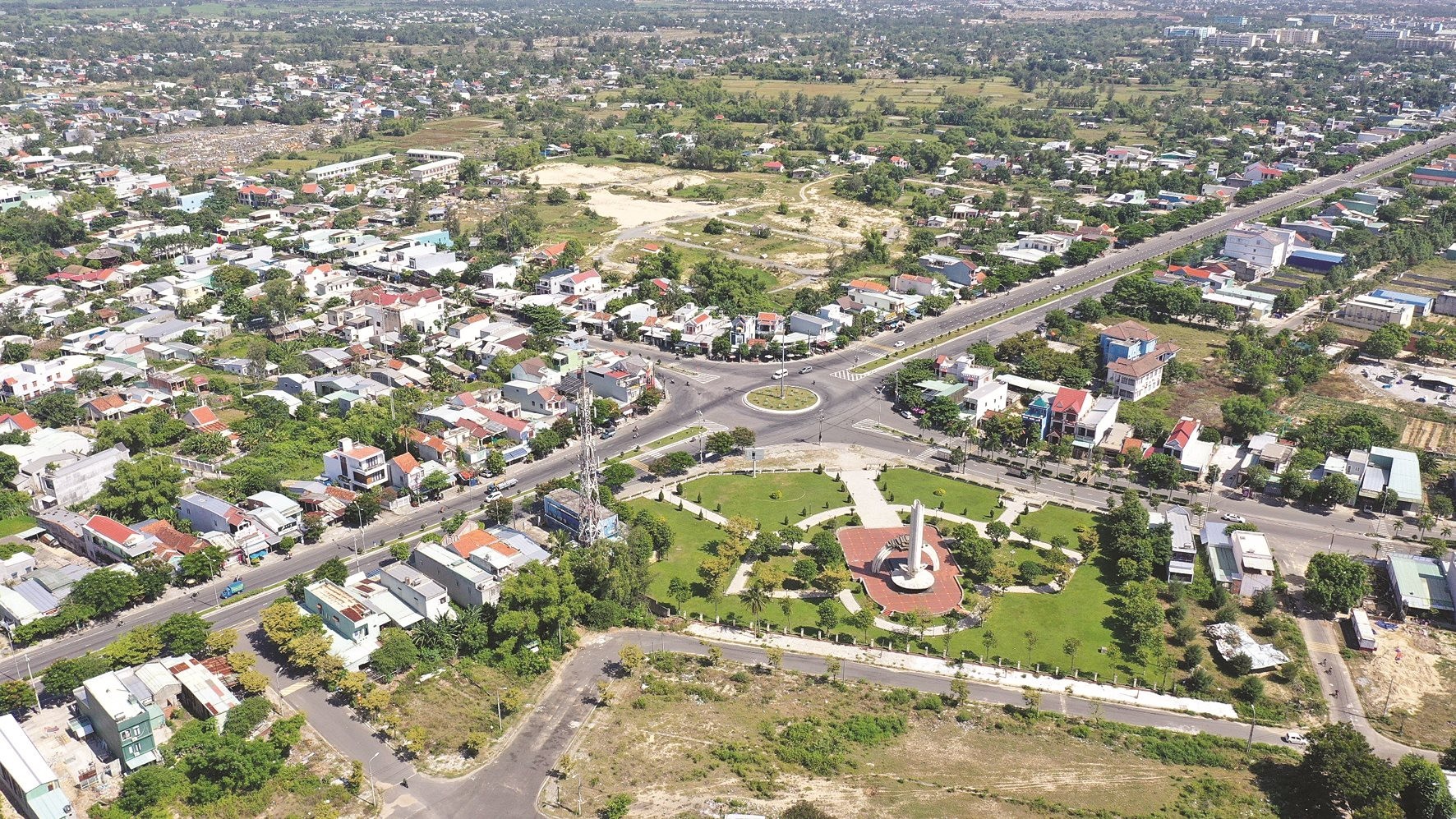 Tháo gỡ khó khăn, vướng mắc cho các dự án, đất đai để khơi thông nguồn lực phát triển Tháo gỡ khó khăn, vướng mắc cho các dự án, đất đai để khơi thông nguồn lực phát triển