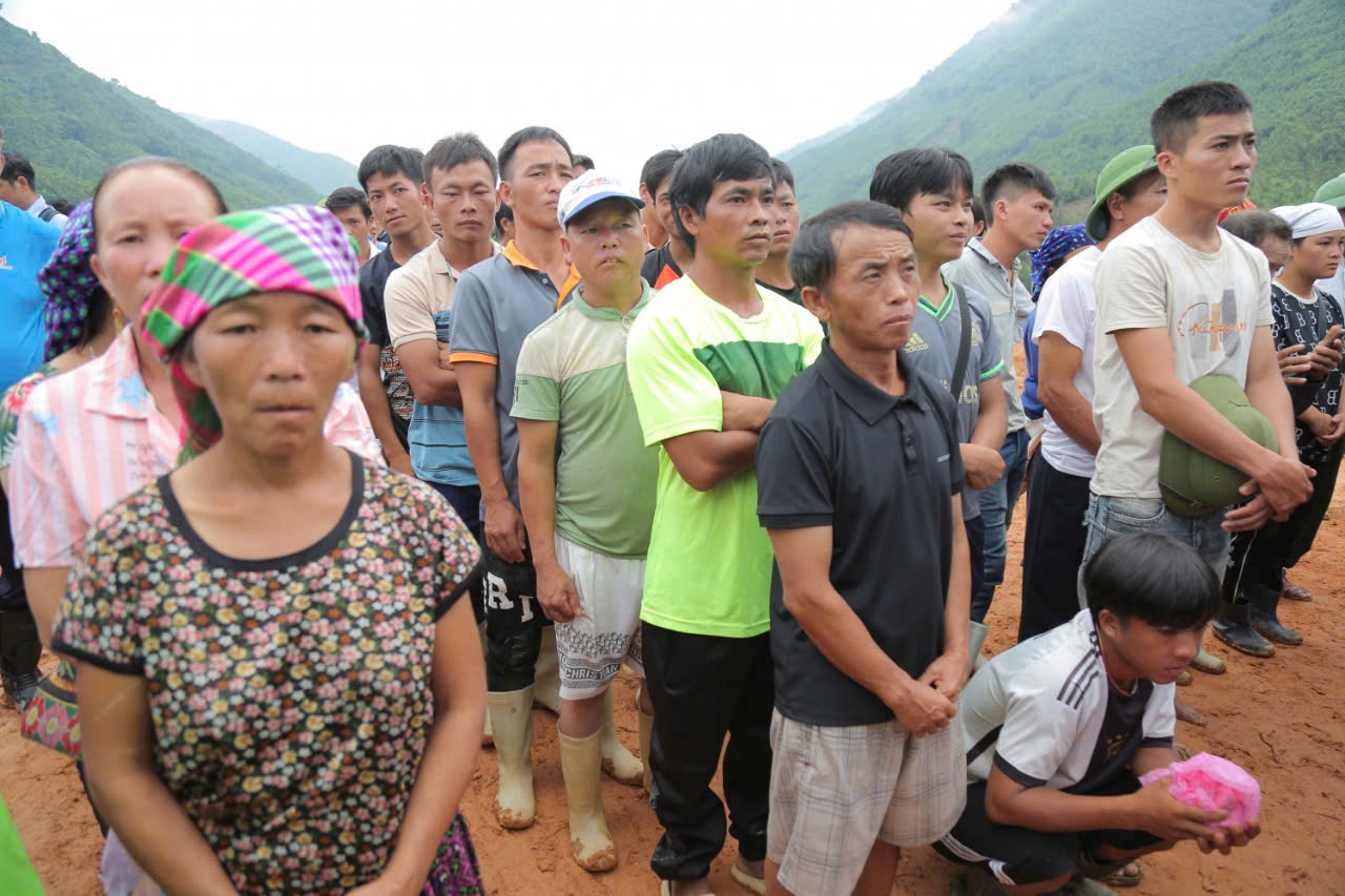 Petrovietnam khởi công tái thiết toàn bộ khu dân cư thôn Kho Vàng Petrovietnam khởi công tái thiết toàn bộ khu dân cư thôn Kho Vàng