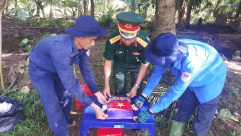 quy tap duoc 8 hai cot liet si tai huyen cau ke tinh tra vinh